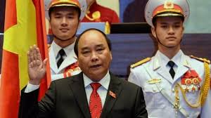 Việt nam) رسميا جمهورية فيتنام الاشتراكية هي جمهورية اشتراكية في جنوب شرقي آسيا على خليج تونكين وبحر الصين عاصمتها هانوي. Ø­Ù‚Ø§Ø¦Ù‚ ÙˆÙ…Ø¹Ù„ÙˆÙ…Ø§Øª Ø§Ø³Ø§Ø³ÙŠØ© Ø¹Ù† ÙÙŠØªÙ†Ø§Ù… Bbc News Ø¹Ø±Ø¨ÙŠ