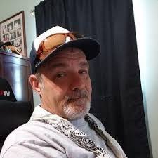 Doug Kinder's Instagram, Twitter & Facebook