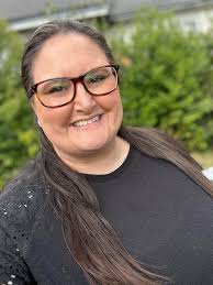 What is a good skincare routine?