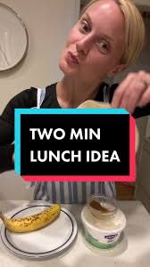 Banana wraps 👇🏻 💪🏻 2.5 tbs nut butter 💪🏻 1 whole wheat tortilla  (macros using @sietefoods wrap) 💪🏻 1/3 cup face 0% Greek yogurt (use full  fat for kids) 💪🏻 I small banana Spread nut butter and yogurt ...