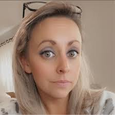 Mary Tatton's Instagram, Twitter & Facebook