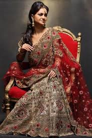 Die 14 besten bilder von indische hochzeitskleider indische. Lengha Rote Hochzeitskleider Indische Braut Indische Hochzeitskleider