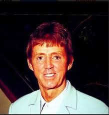 Johnny Quigley an absolute Music Legend of Derry City. We give thanks to  you and our thoughts with All your family. It is very sad that we live in a  city that