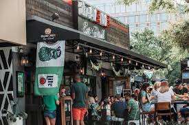 Restaurants are struggling due to covid. 24 Essential St Pete Area Restaurants That Aren T On Central Avenue