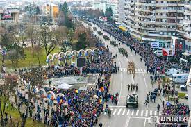 Deşi mai este până atunci, toate locurile de cazare din oraş sunt ocupate. 1 Decembrie 2018 La Alba Iulia Locul Din Oras Unde CostÄ 2 000 De Euro SÄ Vezi Parada MilitarÄ Din Balcon Ziarul Unirea