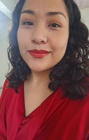 Hola paso a mostrarles una sopa de fideos con patitas de pollo espero les  guste 😋