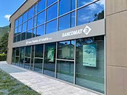 Has 2 subsidiaries & 35 executives. Claudio Bottagisi Banca Popolare Di Sondrio Questa Mattina Si Inaugura A Mandello La Nuova Sede Della Filiale