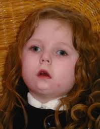 Derek Hillyer's Instagram, Twitter & Facebook