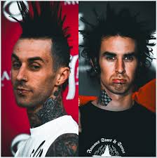 🕶️🌟Chillin' in the early 2000s — Blink-182 soaking up the sun ☀️ and the  vibes in peak pop-punk style 🎸. This photo was taken during MTV Spring  Break in Cancun, Mexico 🇲🇽,