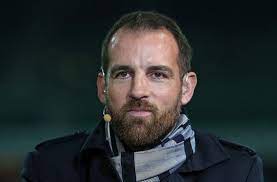 Die ermittler prüfen vorwürfe, dass christoph metzelder kinderpornografische inhalte an eine empfängerin in hamburg geschickt haben soll. Ermittlungen Gegen Christoph Metzelder Ex Nationalspieler Wegen Kinderpornografie Verdachtigt Ard Reagiert Panorama Stuttgarter Nachrichten