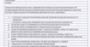 Surat lamaran kerja merupakan surat dari perseorangan yang bersifat resmi yang dalam penulisannya harus menggunakan tata bahasa yang meski demikian, ada beberapa perusahaan yang kerap mewajibkan palamarnya untuk membuat surat lamaran kerja berbahasa inggris. Ben Jobs Surat Lamaran Kerja Guru Olahraga