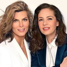 Yolanda Andrade llora al volver con Montserrat Oliver a la TV