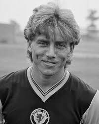 One of England's Best. 2002 Grand Final Winner. Adrian Morley, an Easts  Legend. View the shirt