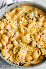 Turkey sausage, peppers and onions slow cooked in the crock pot with crushed tomatoes and spices for an easy weeknight meal. Cheesy Ground Turkey Pasta One Pot Spend With Pennies