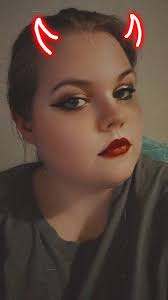 Hey y'all! My name is Amanda, but online people call me Mana. I'm 32 and a  newbie streamer