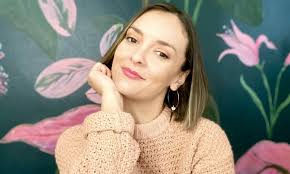 Marianne Henning's Instagram, Twitter & Facebook