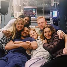 This Picture Makes Me Happy Greys Anatomy Memes Greys Anatomy Jessica Capshaw