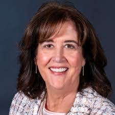 Laura Blackmer's Instagram, Twitter & Facebook