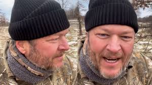 Watch 'The Voice' Star Kelly Clarkson Confront Blake Shelton Over Her  “Stripper Moves”