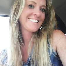 Linda Menna's Instagram, Twitter & Facebook