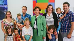 August 2013 an für kinder mit geburtsdatum ab dem 1. Betreuungsgeld In Bayern Eltern Haben Wieder Die Wahl Br24 Br De