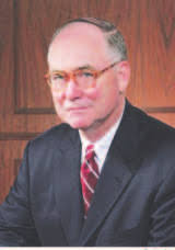 Hendricks to step down as Sparta school superintendent