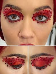 Crystal Skiles's Instagram, Twitter & Facebook