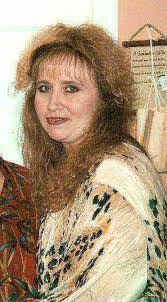 Elnora Reyes's Instagram, Twitter & Facebook