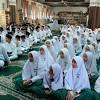 Bunlardan biri, küçük bir kırsal okul olan sekolah agama menengah paya jaras. Https Encrypted Tbn0 Gstatic Com Images Q Tbn And9gcr59 Z Pkoza 2ckqe65cmr5su7mvtgqwqy2mfuv2dp3aoz62em Usqp Cau