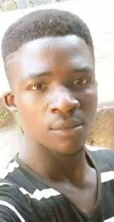 Good news finally cameroon top blogger Ewih Mef. Apologies to ASKIA Love is  all we need to grow as a family let spray love and support #237talkman