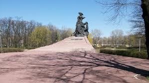 Check spelling or type a new query. Noch Keine Einheitliche Erinnerungskultur In Der Ukraine Rosa Luxemburg Stiftung