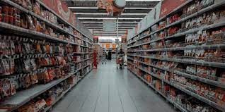 Tα ωράρια λειτουργίας των σούπερ μάρκετ δεν επηρεάζονται από την αργία του αγίου πνεύματος, καθώς η δευτέρα 21η ιουνίου δεν είναι επίσημη αργία για όλους τους εργαζομένους. Wrario Soyper Market Shmera Agioy Pneymatos 2021 Poia Magazia Einai Anoixta