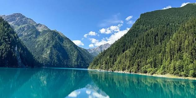 Rize Valley, Mirror & Five-Flower Lakes, Jiuzhaigou, China
