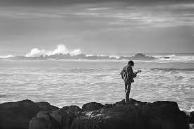 Check spelling or type a new query. Pemusik Bermain Gitar Kesepian Solo Sendirian Gitaris Tepi Laut Batu Gelombang Langit Pikist