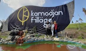 Tijet masuk kadu enggang ~ tijet masuk kadu enggang budak letrik 2016 untuk masuk ke kawasan candi gedong songo pengunjung dikenakan tarif masuk yang murah. Review Dan Harga Tiket Masuk Kamodjan Fillage Garut Happy Holiday