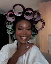 Lawanda Ferrell's Instagram, Twitter & Facebook