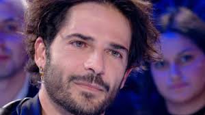 Per occuparsi dei figli la chiatti ha preferito abbandonare il suo lavoro di. Marco Bocci Vita Privata Eta Altezza Malattia Laura Chiatti Figli Lanostratv