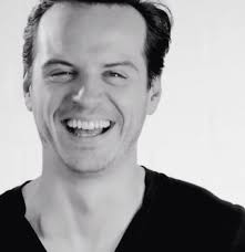 peachibbg: Andrew Scott in Hamlet ...