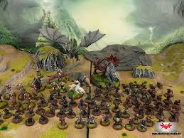 Frodo macht sich mit seinen freunden auf eine abenteuerliche reise, um das von der zerstörerischen kraft des rings bedrohte auenland zu retten. Der Herr Der Ringe Der Hobbit Tabletop Maba Painting Services Painting Art