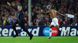 Official account of football manager, jose mourinho. Retro Report Jose Mourinho Mastermind As 10 Man Inter Reach Final At Barcelona S Expense Eurosport