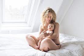 Huid op huid contact | De ideale start voor een veilige hechting — Newborn  Fotograaf | Oh Baby Photography
