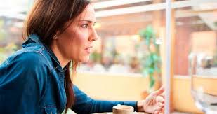 La inspectora de policía que advierte de los depredadores online