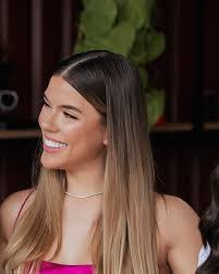 Leticia Jacobsen's Instagram, Twitter & Facebook