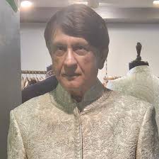 Bill Gates predicts that AI will wipe out most all jobs. The only ones  left? Coders, energy experts, and biologists. As artificial intelligence  continues its rapid evolution, tech visionary Bill Gates is