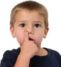 In timp ce uneori ea este lipsita de risc si o simpla lovitura sau un obiect introdus in nari poate fi in spatele ei, alteori ascunde boli genetice grave, afectiuni ale rinichilor, ficatului sau chiar boli grave de sange. Hemoragia Nazala