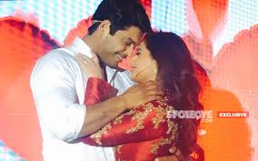 The drinks were alright but for those prices we can get better drinks at a rooftop bar with a view in bangkok. Bigg Boss 13 Rashami Desai Sidharth Shukla Blow Hot Blow Cold Untold Chapter Madly In Love But Rashami Had Trust Issues Exclusive