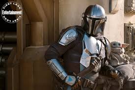 The Mandalorian Exclusive First Look Inside Season 2 In 2020 Mandalorian Star Wars Fans Star Wars