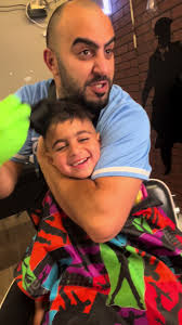 He loves Youssef 🫶🏻 #barber #fyp #foryou #peakybarbers #italian #assyrian