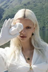 CATCH ME IF YOU CAN!