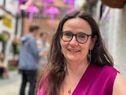 Adeline Henry (@A_L_Henry)